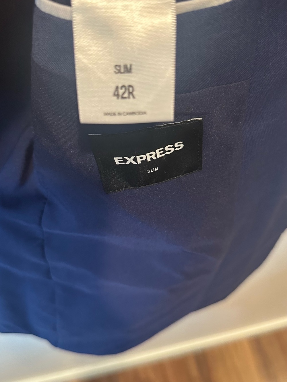 Express Men's Navy Two-Button Blazer - Picture 5 of 6